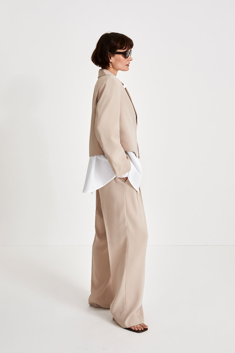 Bormio blazer cropped crepe single button cream stylein side image