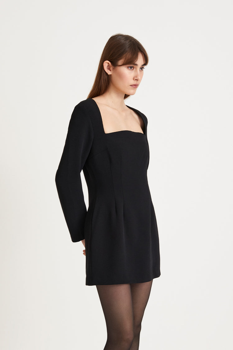 Brenda dress short crepe arched neckline long sleeved cinched waist black stylein side image