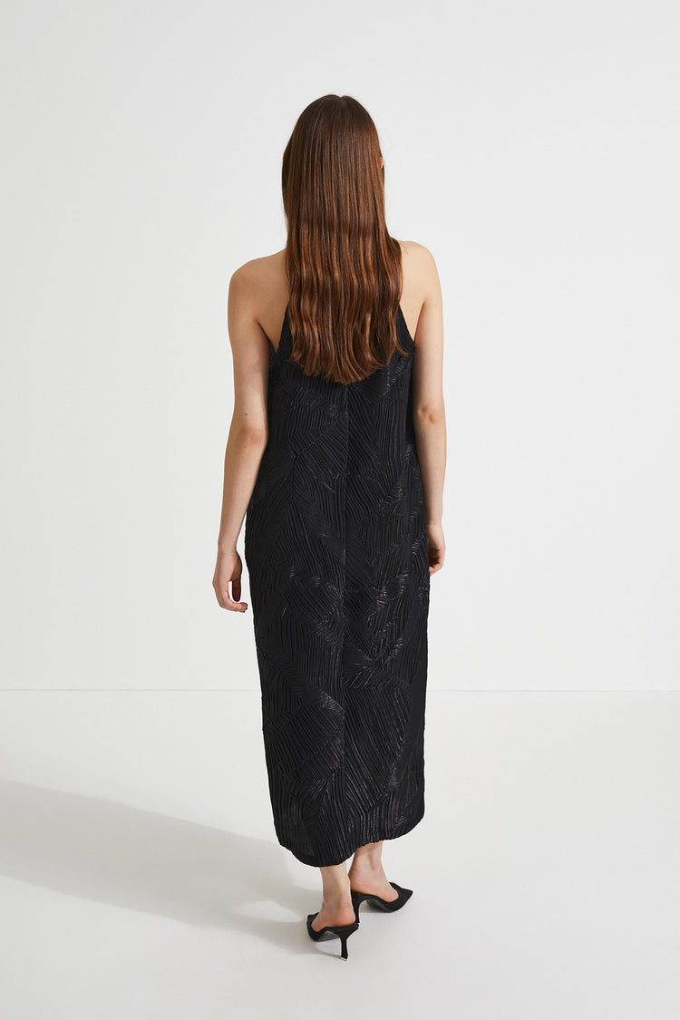 Ivonne dress ankle length slim tank crew neck pleated loosely fitted black stylein back image