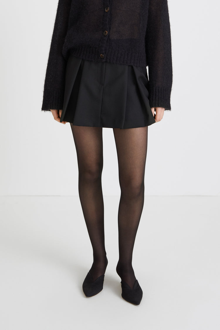 Bagnara skirt mini crepe box pleats black stylein front close image