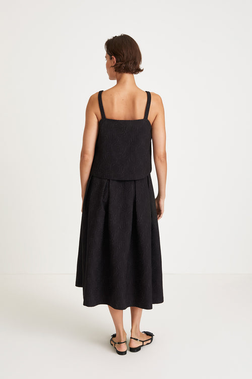 Jagna top cropped sleeveless square neckline wide silhouette black jacquard stylein back image