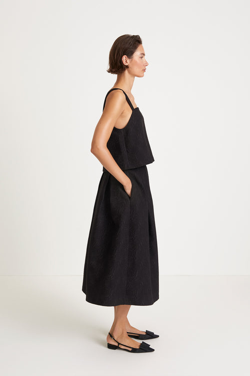 Jagna top cropped sleeveless square neckline wide silhouette black jacquard stylein side image 