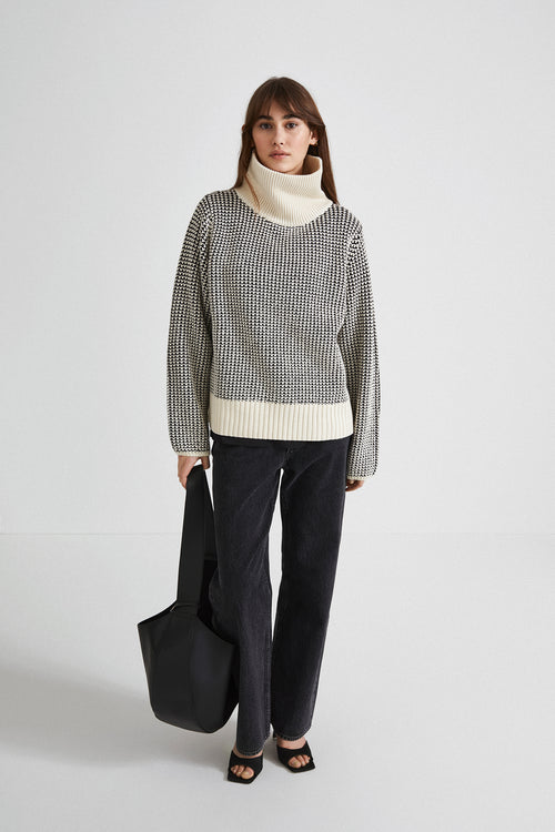 ADELE SWEATER - BLACK & CREAM