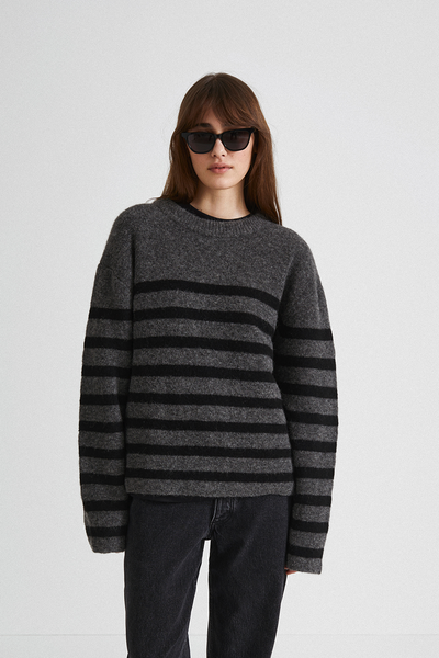 Black levi outlet jumper