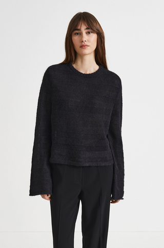 Nilo sweater cropped straight fit mohair blend horizontal knitted rib rounded neckline long sleeves black stylein front close image