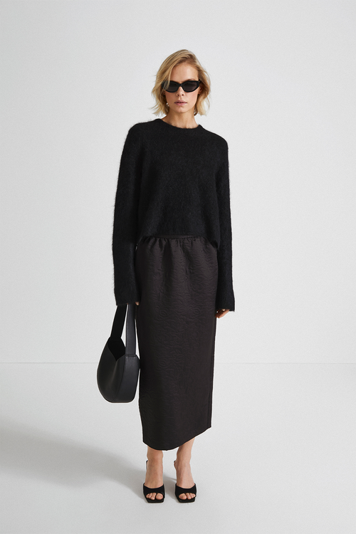 NIMA SWEATER - BLACK