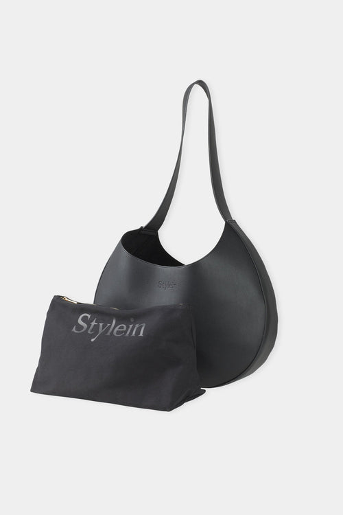 Yardly bag black structured stylein packshot with pouch