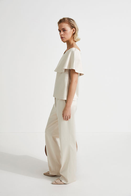 Beatrice top off shoulder crepe shiny straight fit wide off shoulder piece  cream stylein side image