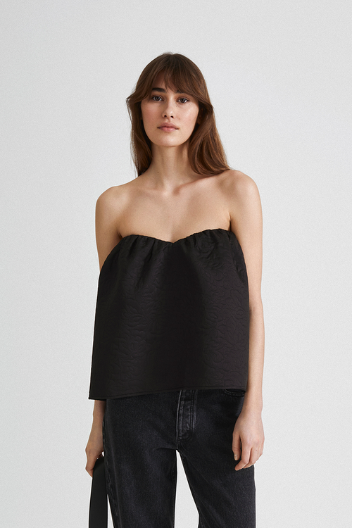 Midas top bandeau heart shaped bust gathering details jacquard fabric flower print black stylein front close image