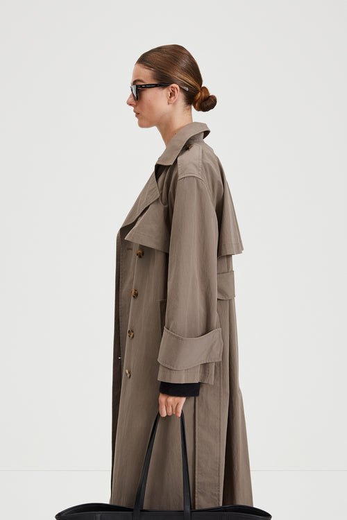 Siena trenchcoat belted ankle length double breasted mud stylein side image