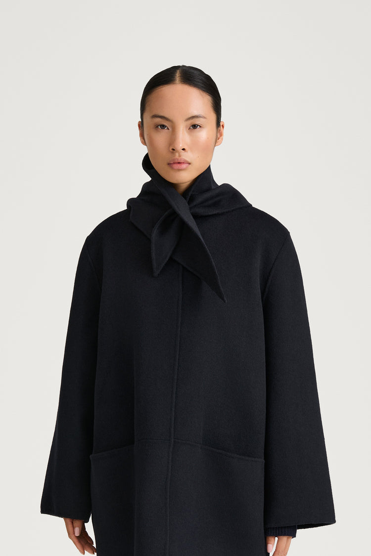 triangle wool scarf navy stylein trinity 