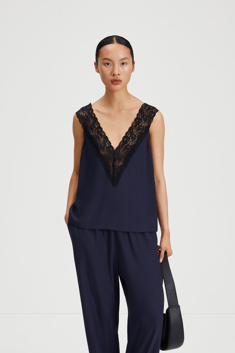 Mede top sleeveless v neck lace trim midnight navy black stylein front image