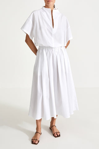 Jilly shirt voluminous vneck subtle high neck short wide sleeves gathered bottom hem white stylein front image