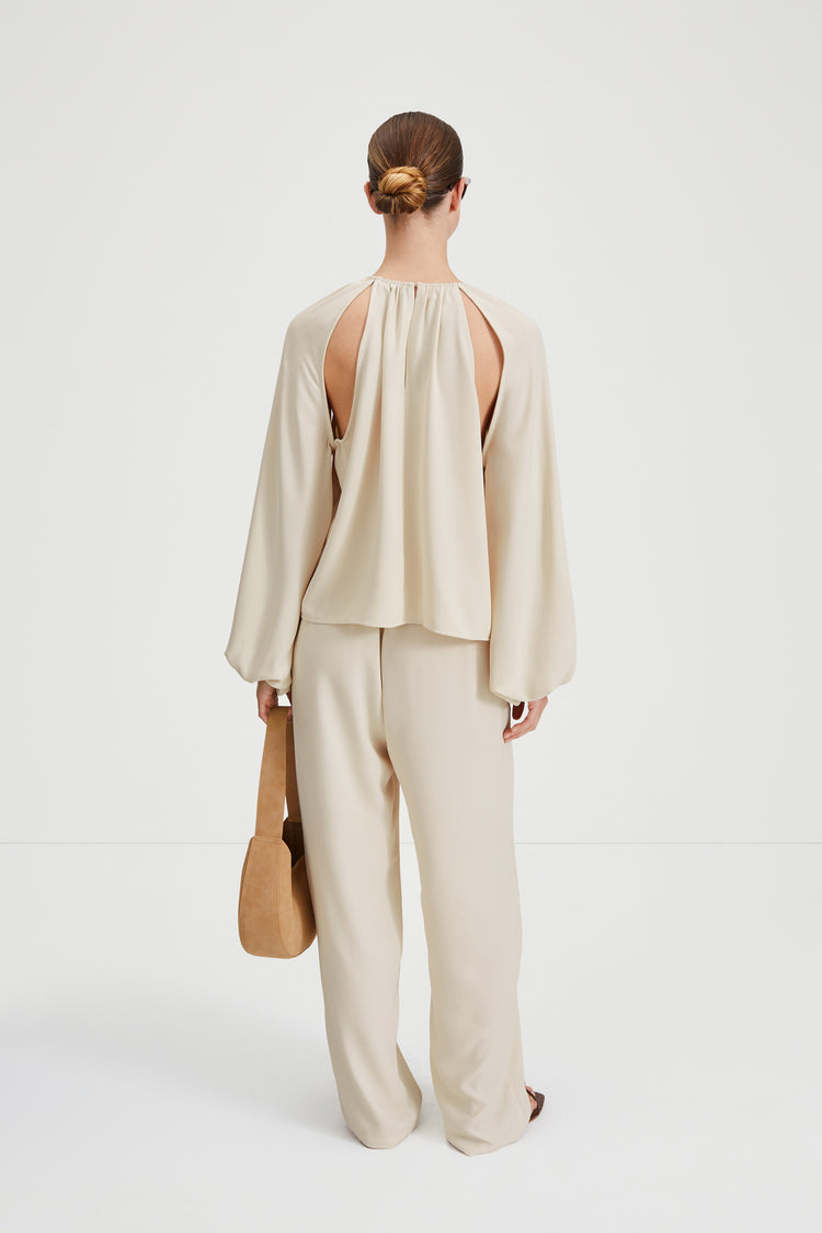 Maria long trousers wide leg cream stylein back image