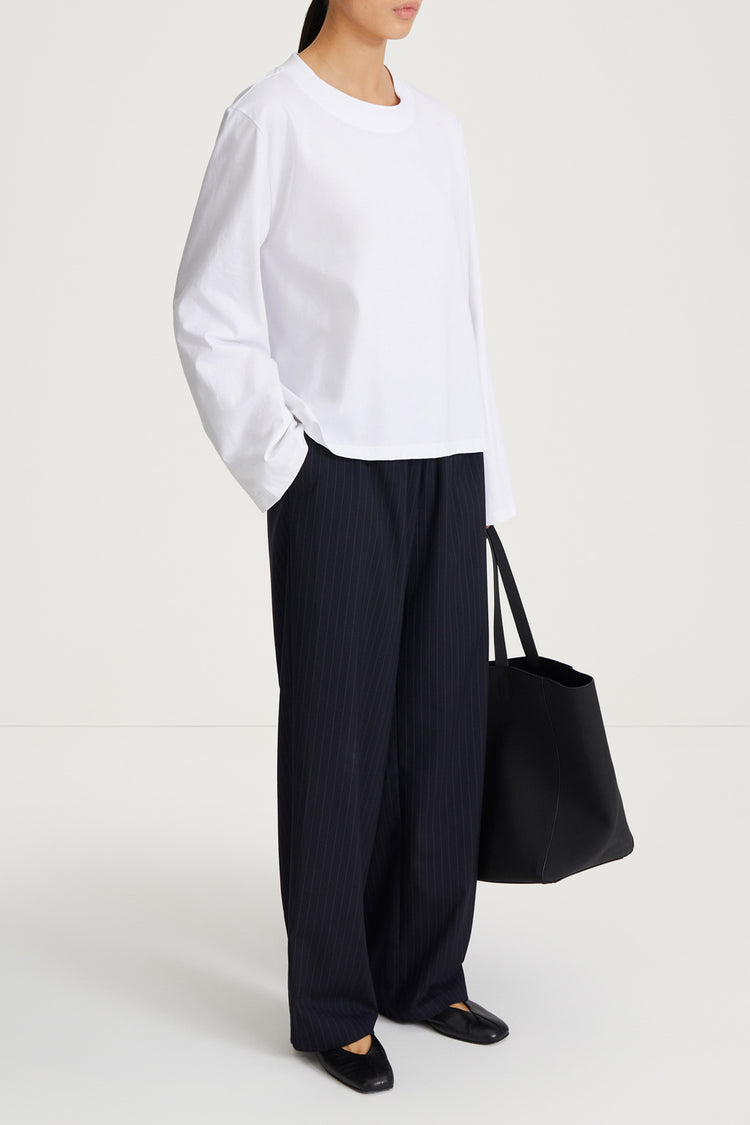 white longsleeve womenswear stylein joyce side