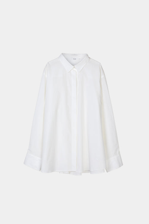 white oversized cotton shirt stylein janis packshot