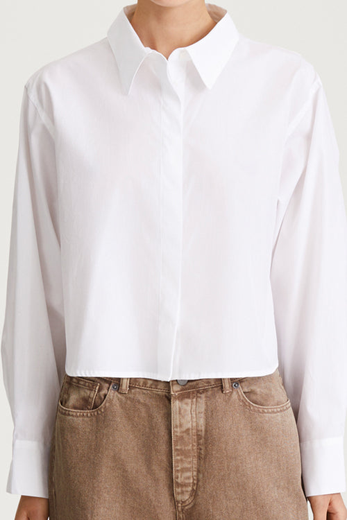 white shirt short cotton stylein 
janselia detail