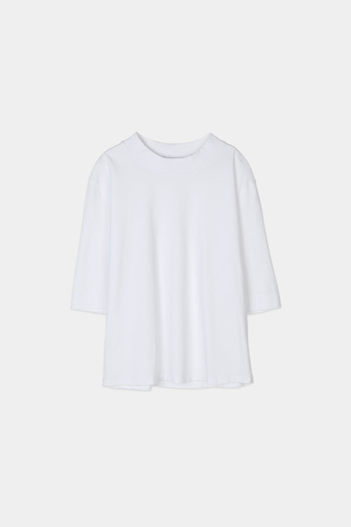 white oversized t-shirt stylein jemmy front