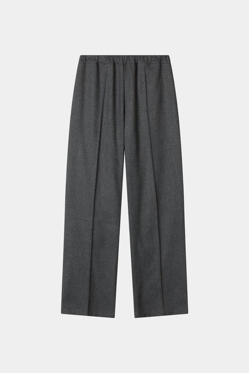 Belicia wide leg trousers dark grey stylein front