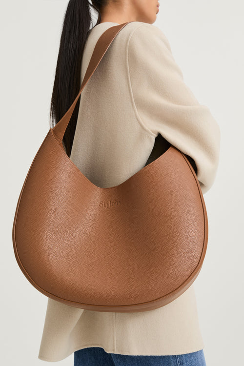 Yardly shoulder bag tan stylein model image