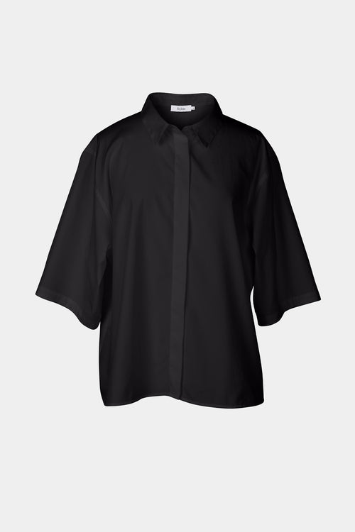 Jensen shirt short sleeved button down cropped length relaxed fit black stylein packshot