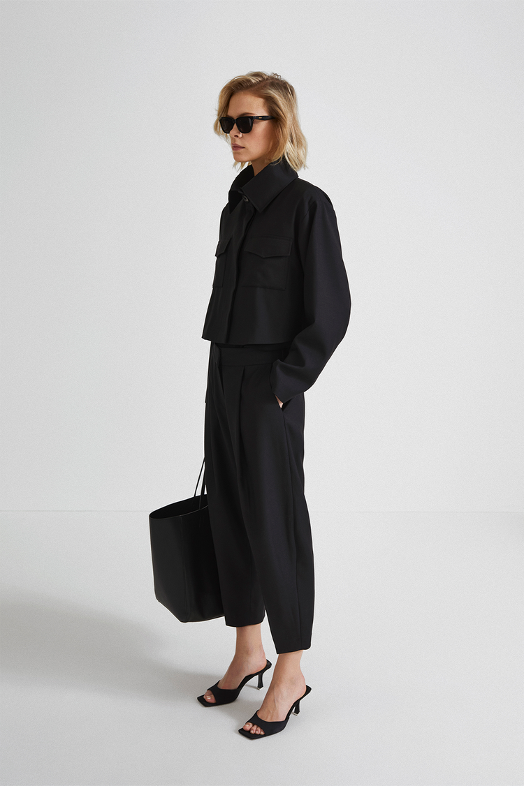 Bosa trousers voluminous cropped length wool mix black stylein side image