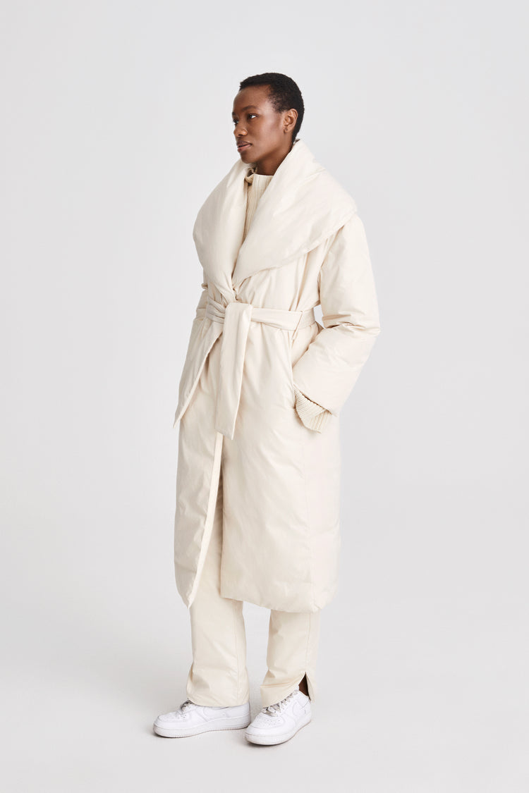 Habo coat padded calf length one piece shawl collar voluminous belted cream stylein side image
