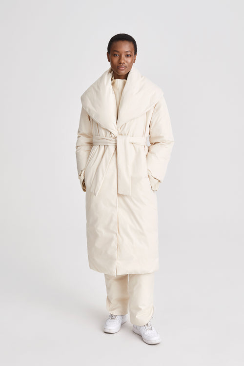 Habo coat padded calf length one piece shawl collar voluminous belted cream stylein front image