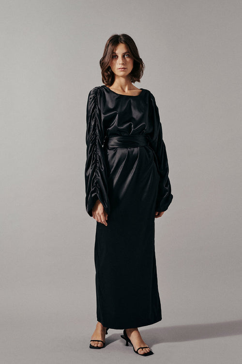 Maia dress maxi wide full length sleeves gathering detail shoulder seams rounded neckline belt waist black stylein front image
