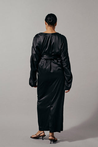 Maia dress maxi wide full length sleeves gathering detail shoulder seams rounded neckline belt waist black stylein back image