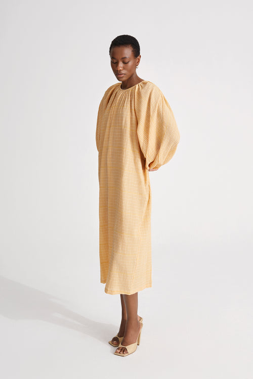 Jasmine dress seersucker midi voluminous full length sleeves rounded neckline keyhole back yellow stylein side image