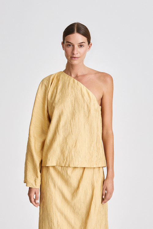 Massa top one shoulder voluminous kimono full length sleeve yellow stylein front close image 